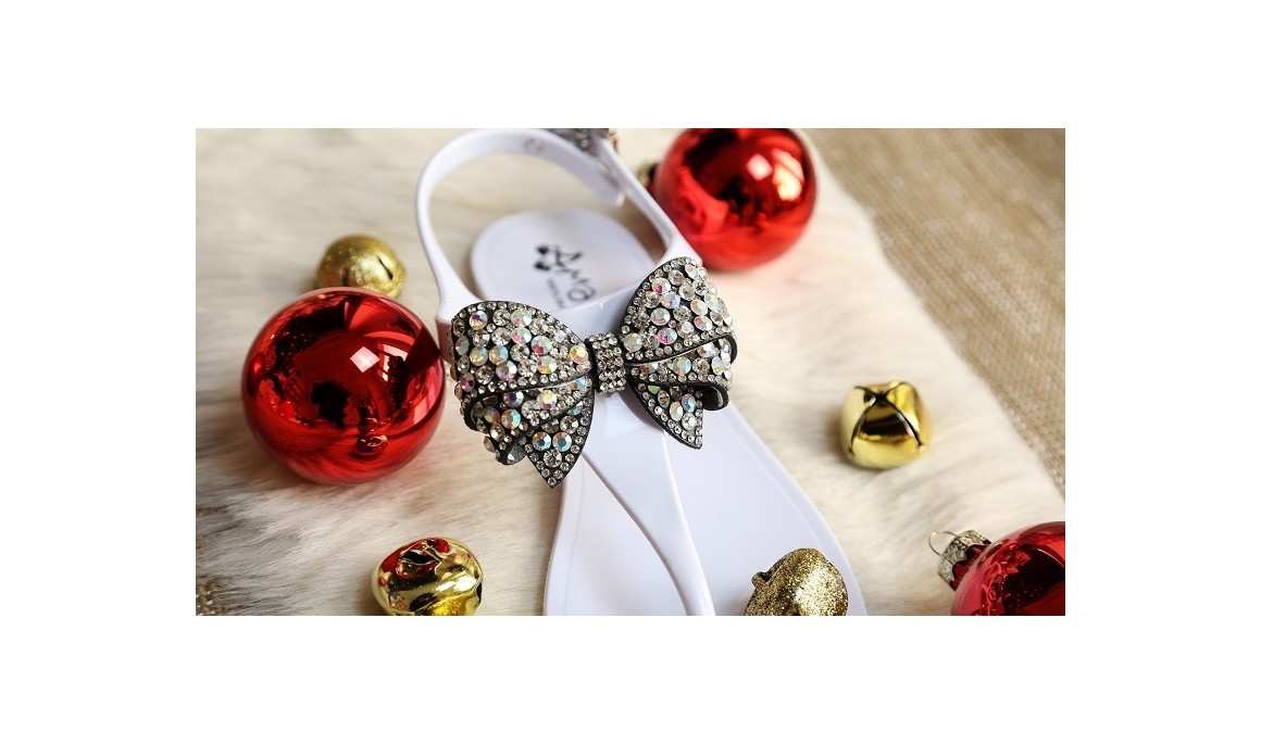 Amarene beach flip-flops 2020: i 5 migliori modelli di Ciabatte per Natale